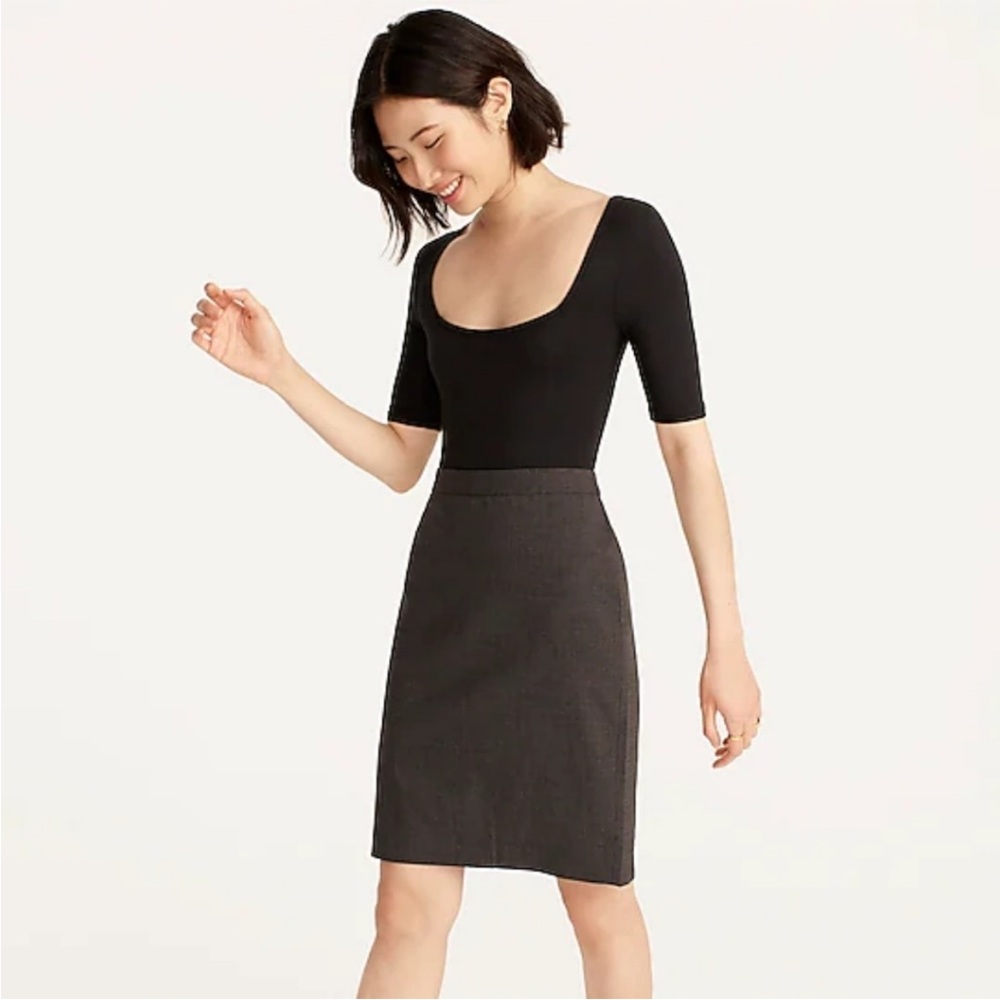 NWOT J.Crew | No. 2 Pencil skirt in Italian stretch wool | Heather Coal | Size 2 - Picture 2 of 15